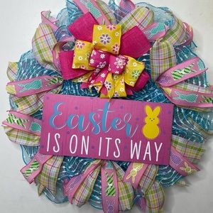 Easter is on its way Wreath